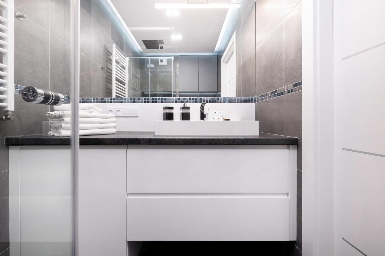 Apartamenty Sloneczne Tarasy By Noclegi Renters ジブヌベク エクステリア 写真