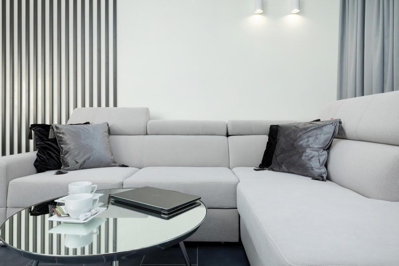 Apartamenty Sloneczne Tarasy By Noclegi Renters ジブヌベク エクステリア 写真