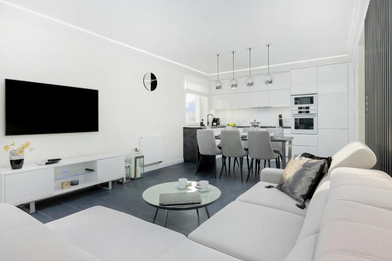 Apartamenty Sloneczne Tarasy By Noclegi Renters ジブヌベク エクステリア 写真